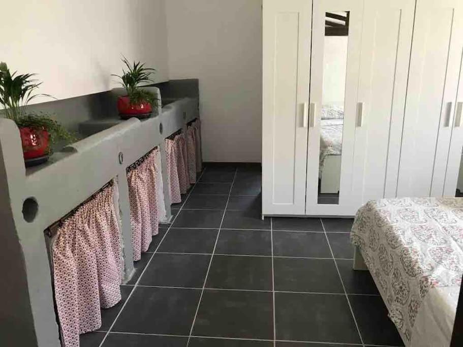 Logement Insolite Au Coeur D'Une Ecurie Arles Zewnętrze zdjęcie